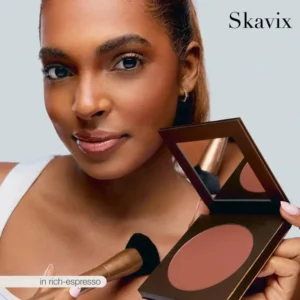 Matte Face & Body Glow Powder - Image 3